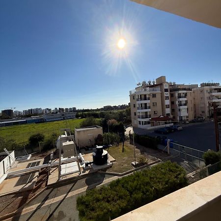 Sunrise Apartment Larnaca Exterior photo