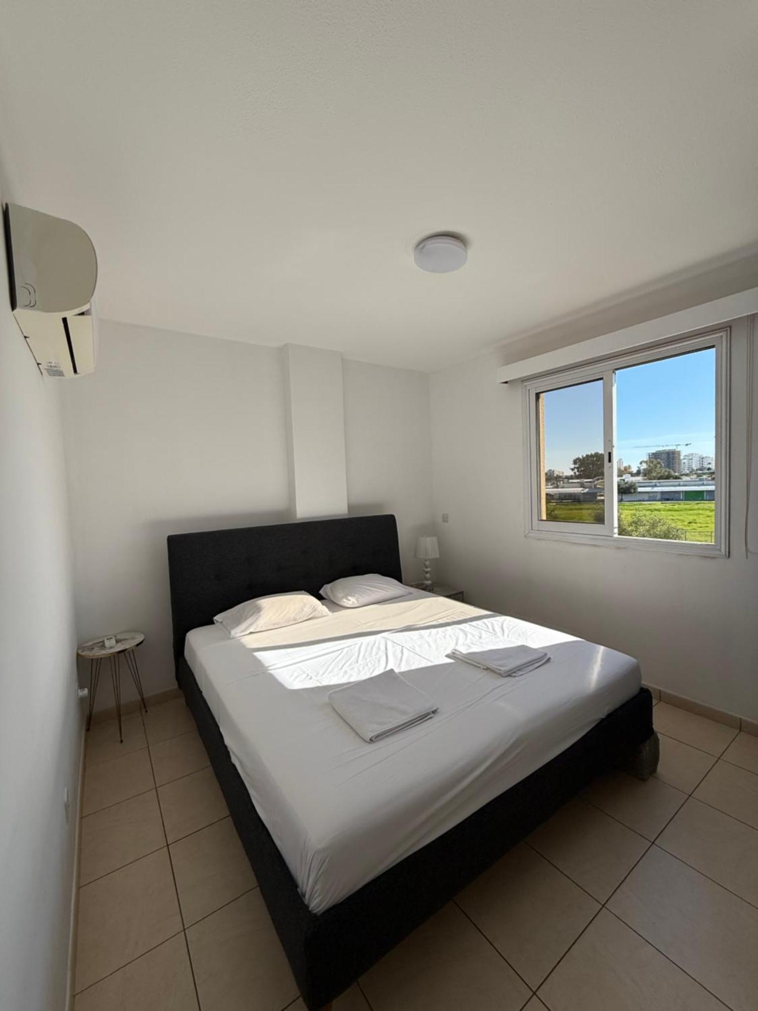 Sunrise Apartment Larnaca Exterior photo